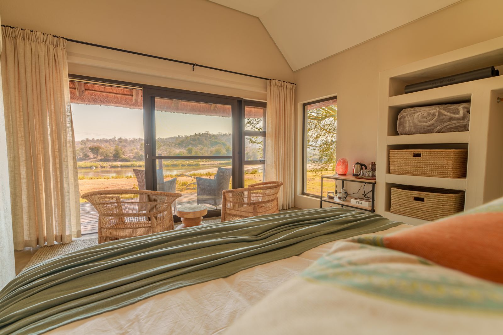 Luxury Riverfront Suite